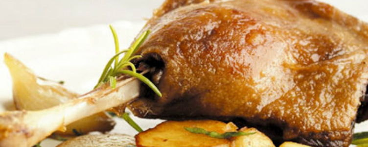 Duck Confit - Confit de Canard - French Food at Home 